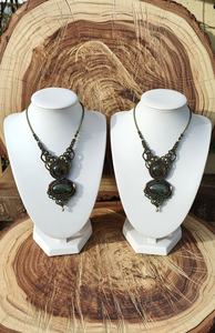 Collier en macramé à double pierre avec pendentif fleur, grand bijou en acier inoxydable à effet vert, HARI OM CREATIONS - Product Image 2