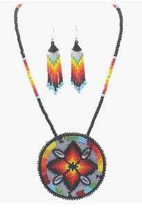 Ensemble de bijoux collier et boucles d'oreilles en perles faites à la main, avec un artisanat élégant pour un style ethnique et fusionnel - Product Image 3