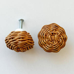 Poignée de porte en bois, accessoires pour armoires, excellent choix, bouton en rotin tressé, poignée de porte de haute qualité - Product Image 1