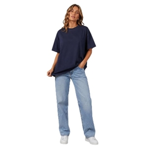 T-shirt ample à col rond pour femme, couleur unie, coupe ample, manches courtes, 100% coton jersey, respirant, à porter toute l'année - Product Image 1