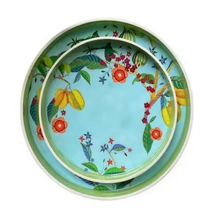 Platos de Servir Redondos con Diseño de Plantas Bohemias en Color Verde Azulado, Juego de Dos Bandejas de Servir con Estampado Esmaltado de Estilo Moderno - Product Image 1