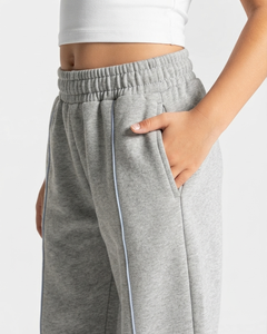 Custom Contrastline Silver Grey <b>Oversized</b> Kid Girls Tracksuit Set Cotton Fleece Hoodie & Wide Leg <b>Sweatpants</b> OEM & ODM - Product Image 5