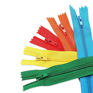 Fermeture éclair séparée à extrémités ouvertes de haute qualité, en plastique durable, disponible en plusieurs couleurs, pour vestes, manteaux et vêtements - Product Image 6