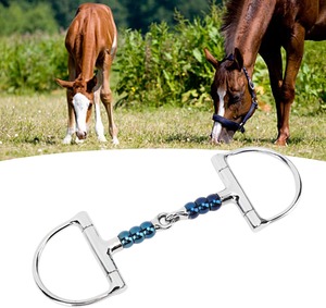 Bocado de acero inoxidable para caballo con cuentas azules y anillo en D, bocado ecuestre con cuentas 2026 en venta - Product Image 4