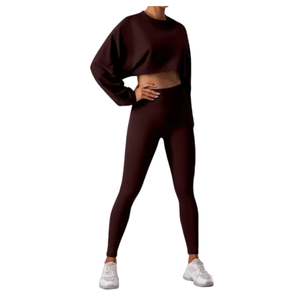 Conjunto Deportivo de 2 Piezas para Mujer, Top Corto Holgado de Manga Larga y Leggings de Talla Grande para Gimnasio - Product Image 2