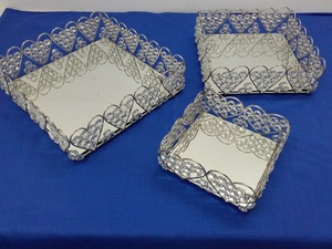 Luxury <b>Silver</b> Metal Decorative Tray with <b>Mirror</b> Base Modern Round Serving Tray Elegant Home Decor Centerpiece Wedding Table. - Product Image 2