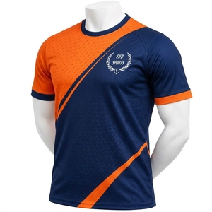 Camiseta de Fútbol con Costuras Duraderas que Permiten un Movimiento Fácil, Acabado Suave y Diseño Elegante y Confiable, Confeccionada con Tela Cómoda - Product Image 6