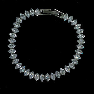 Bracelet tennis unisexe Starsgem en or 14 carats plaqué or, diamants HPHT CVD cultivés en laboratoire de 2 à 11 carats, certifiés IGI, style hip-hop, or clair - Product Image 3