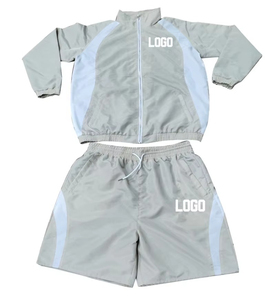 Ensemble personnalisé 2 pièces en velours pour l'hiver : veste coupe-vent et short – Tenue sportive et streetwear écoresponsable - Product Image 5