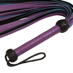 Flogger de Cuero Vacuno con Puntas Suaves para Juegos Sensuales y de Impacto Ligero - Product Image 6
