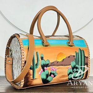 Sac de voyage fourre-tout en cuir de vachette occidental grand format 15'' Speedy, peint à la main motif cactus du désert, sac de voyage boutique en cuir pour femme - Product Image 1