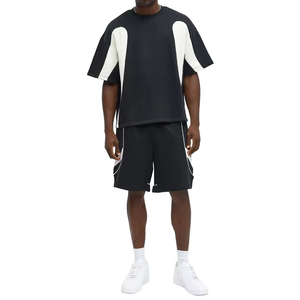 Camiseta Negra Oversize para Hombre con Bloques de Color y Ribete en Contraste Blanco, Manga Corta, Cuello Redondo, Tejido Casual - Product Image 1