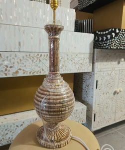 Lampe décorative artisanale en os incrusté pour tables de chevet, meubles de salon et accessoires de luxe pour la maison - Product Image 5