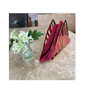 Porta Servilletas de Latón Clásico, Porta Servilletas Triangular de Latón Personalizado, Porta Servilletas de Latón en Oferta - Product Image 3