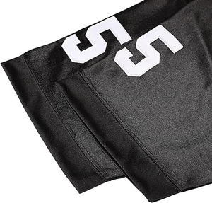 Maillot de football américain vintage oversize personnalisé pour homme, coupe carrée en mesh, avec impression sérigraphiée - Product Image 5