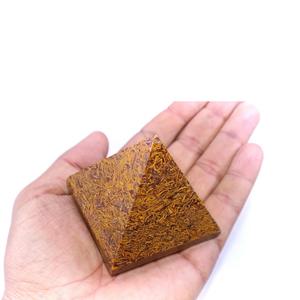 Pyramide de jaspe naturel Mariam, pierre de guérison polie pour la calligraphie, la méditation Reiki et la décoration énergétique, vente en gros - Product Image 5