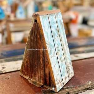 Casa para Pájaros Reciclada, Hecha a Mano, Sostenible, de Madera, Estilo Barco, Color Madera Envejecida, Jaula Original para Pájaros, Casa para Pájaros Pequeños de Exterior - Product Image 4