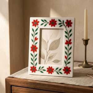 Cadre photo Zenvora Luxe en résine d'os, support d'image contemporain haut de gamme avec motif artisanal artistique pour un style élégant de la maison - Product Image 1