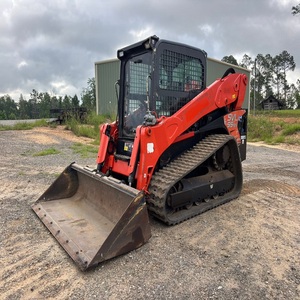 Cargadora de orugas de alto rendimiento Kubota con paquete forestal y trituradora forestal, entrega rápida - Product Image 5