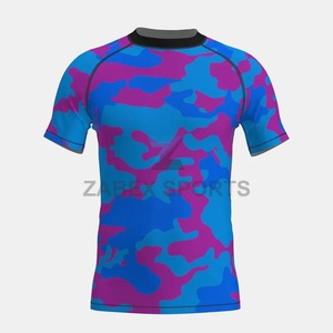 Camiseta de Entrenamiento Elástica para Hombre, Estilo Rashguard, para BJJ y MMA, con Diseño Frontal Sublimado, Logotipo Personalizado, Ropa Deportiva de Spandex/Poliéster, Ajustada - Product Image 1