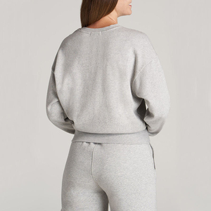 Custom Winter Women's Tall Sweatshirt with Short Fleece Cropped Crew Lined Sweater Brushed Cotton Eco-Friendly Private Logo - Product Image 4