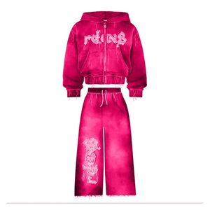 Conjunto de Sudadera con Capucha Roja Personalizada Estilo Vintage Lavado y Pantalones Acampanados, Traje Deportivo Gráfico de Dos Piezas con Efecto Desgastado por el Sol - Product Image 3
