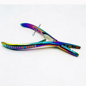 Pince à cheveux multifonctionnelle incurvée personnalisée à marque privée, en acier inoxydable, multi-plasma, 7 pouces - Product Image 1