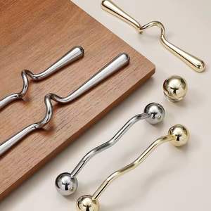 Tiradores y pomos modernos de metal para cajones, tiradores de cocina en oro rosa, tiradores para muebles - Product Image 5