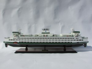 Modelo de Barco de Madera Tacoma Europeo, Hecho a Mano y Pintado, Estilo Náutico, Decoración para el Hogar, Regalo Original - Product Image 1