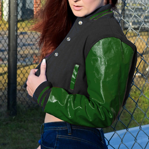 Chaqueta Corta Estilo Universitaria para Mujer, Negra y Verde, Estilo Bomber, Mangas de Cuero Sintético, Ropa Exterior Informal, Moda Femenina - Product Image 2