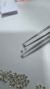 Diamant naturel 1 carat, teinte LC, pureté VVS VS, taille ML, diamant en vrac pour la fabrication de bijoux, vente en gros, Surat - Product Image 4