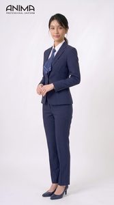 Costume Minimaliste Extensible en Laine ANIMA pour Femme Bleu Marine, Résistant à l'Eau, Respirant, Tenue de Bureau Exécutive Mondiale - Product Image 4