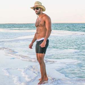 กางเกงว่ายน้ำชายคุณภาพสูงสั่งทำพิเศษ กันน้ำ ป้องกันรังสียูวี สไตล์ลำลองสำหรับชายหาด แบบเรียบ ปักลาย มีเชือกผูก - Product Image 6