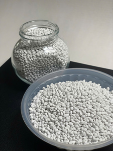 Solution économique : Masterbatch de remplissage CaCO3 pour le moulage par soufflage et l'injection, pour sacs de courses, blancheur et luminosité - Product Image 4