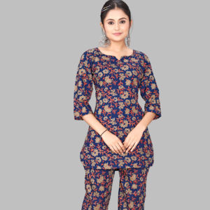 ชุดเซ็ตผู้หญิงพิมพ์ลายหลากสีขายส่งจำนวนมาก ผ้าโพลีเรยอน 2 ชิ้น เสื้อคอกลม กางเกงขายาว ชุดลำลองรักษ์โลก - Product Image 1