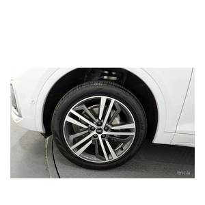 Audi Q5 40 TDI quattro Premium 2023, 5,878 km, Diésel, Asientos de Cuero, Volante a la Izquierda, Cámara Trasera - Product Image 5