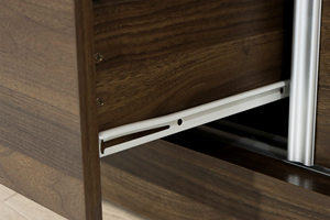 ตู้เสื้อผ้าแบบพับได้สองบาน รุ่นโมเดิร์น วัสดุแผ่นชิปบอร์ด ยี่ห้อ Wholesale Essence Malaysia รุ่น W208 สีวอลนัทกราไฟต์เกรย์ พร้อมลิ้นชัก 2 ช่อง - Product Image 4