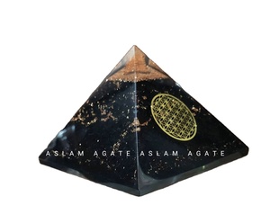 Pyramide génératrice d'énergie de guérison de haute qualité/points de crayon pyramide Orgonite Tourmaline noire avec Logo salomon Star