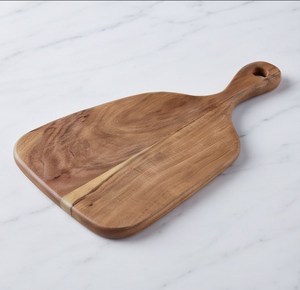 Tabla de Cortar de Madera de Alta Calidad con Asa, Tabla Rectangular para Servir Queso de Acacia - Product Image 1
