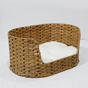 Cama para Mascotas Tejida en Ratán PE, Nido para Perros y Gatos Hecho a Mano con Cojín Suave para Uso en Interiores - Product Image 3