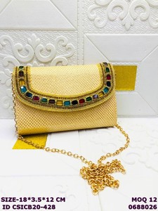Pochette de soirée en jute faite à la main avec embellissement en pierres multicolores |   Sac à bandoulière pour femme avec chaîne - Product Image 2