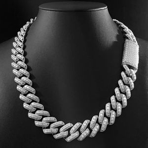 Colliers Tennis Hip Hop Unisexe Personnalisés Iced Jewelz en Argent 925 Plaqué Or de Haute Qualité avec Moissanite D VVS Taille Brillant - Product Image 4