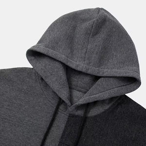 เสื้อฮู้ดดี้ผู้ชาย WOLF AKIMBO ผ้าหนา 100% คอตตอน ทรงพอดีตัว ดีไซน์กระเป๋าแบบรักษ์โลก สวมใส่สบาย - Product Image 3