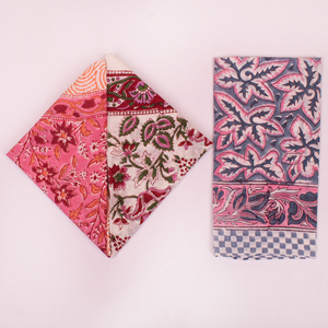 Bandana en coton imprimé à la main, multi-usages, style tendance, motifs floraux dégradés, écharpe de voyage 21x21 pouces - Product Image 1