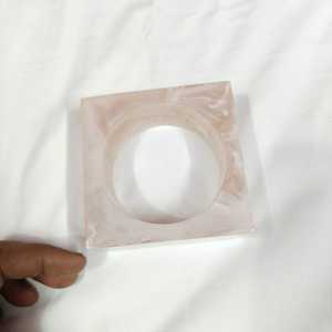 <b>White</b> <b>Acrylic</b> Cuff Bracelet Geometric Shape Unisex Fashion Jewelry Classic Style - Product Image 1