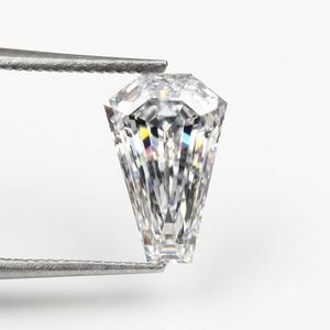 Diamante único de corte ataúd de lujo, 1.00 quilates, claridad VVS2, color DEF, diamante sintético CVD, calidad de exportación, procedente de la India. - Product Image 1