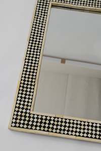 Handmade Eco-Friendly <b>Lightweight</b> Bohemian Bone Inlay Customized Shape Wall <b>Mirror</b> Black White Geometric Pattern Framed <b>Mirror</b> - Product Image 4