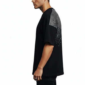 Camiseta Gráfica Corta de Algodón con Lavado Ácido para Hombre, con Diamantes de Imitación, Estampado DTG, Estilo Oversize, Personalizada, para Verano - Product Image 3