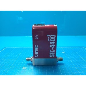 Contrôleur de débit massique numérique HORIBA STEC SEC-4400MC-UC d'occasion – Pièces d'équipement semi-conducteur de génération précédente - Product Image 3
