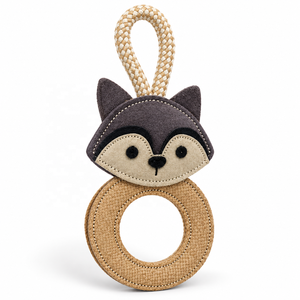 Juguete Masticable para Perros Horsekraft con Cara de Mapache, Anillo Texturizado y Lazo de Cuerda Trenzada, Diseño de Animal Adorable para Jugar a Trastirar y Interactuar - Product Image 1